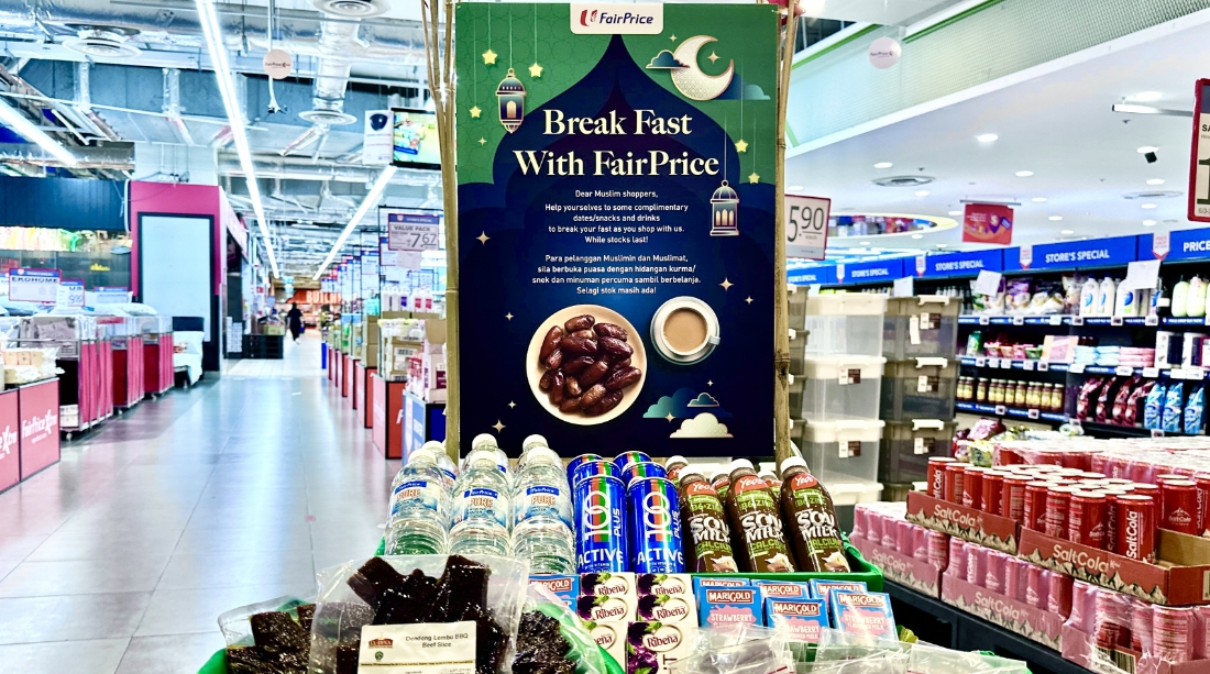 FairPrice Group distributes dates for Iftar during Ramadan and announces S$40,000 donation to MENDAKI