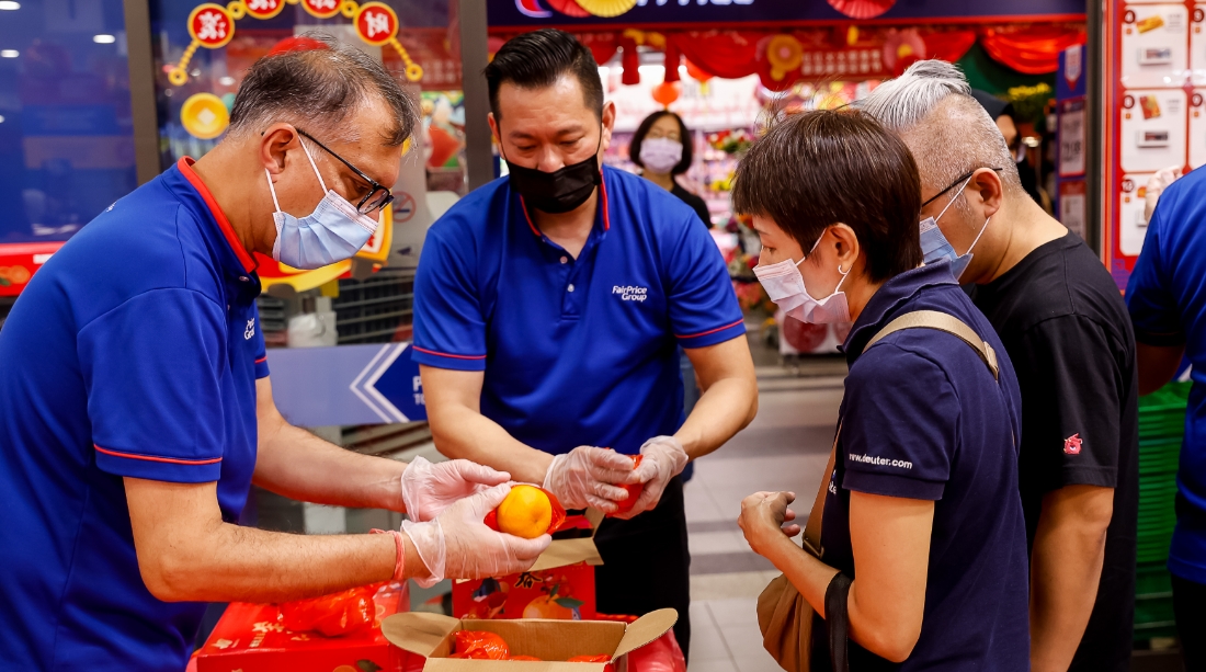 More than 400 FairPrice Group volunteers from headquarters to support frontliners with serving up the best customer experience this festive season